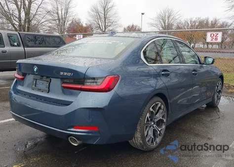 2025 BMW 330I xDrive from USA, damaged, VIN 3MW89CW00S8F46854